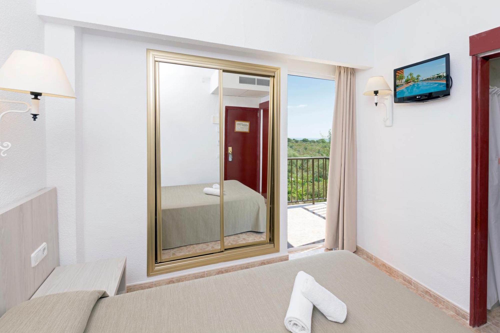 Hsm Canarios Park Calas de Mallorca Exterior foto